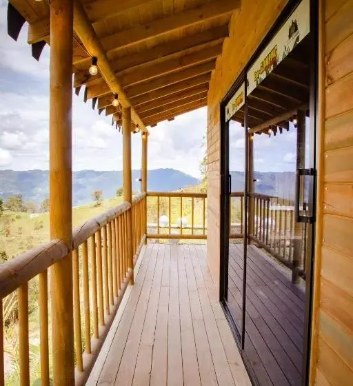 Hotelli Tierra Escondida Glamping