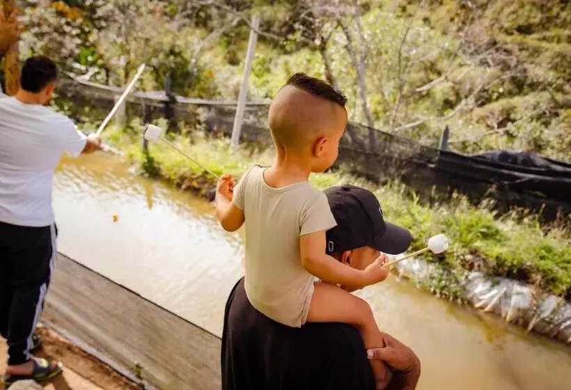 Hotelli Tierra Escondida Glamping