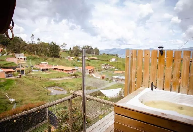 Hotelli Tierra Escondida Glamping