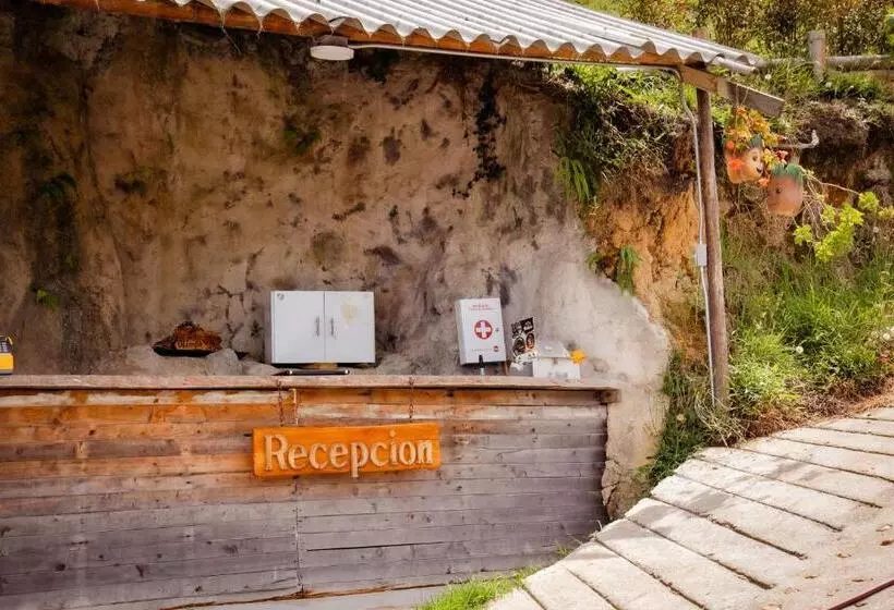 Hotelli Tierra Escondida Glamping