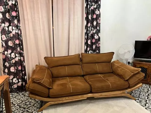 پانسیون Gratia Studios