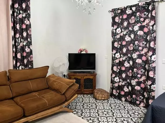 پانسیون Gratia Studios