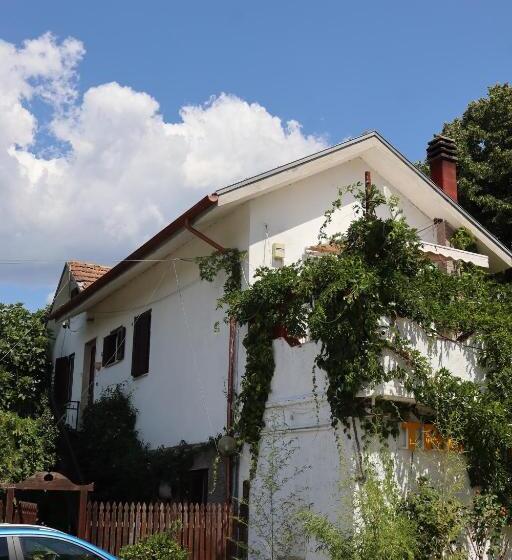 پانسیون Guest House La Palazzina