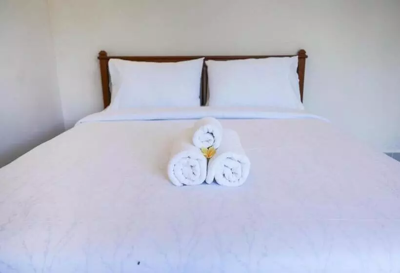 ペンション Nataraja S House