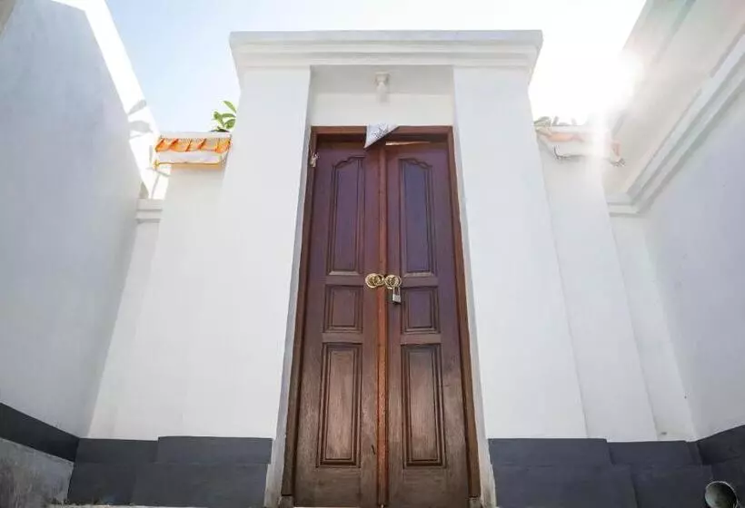 ペンション Nataraja S House