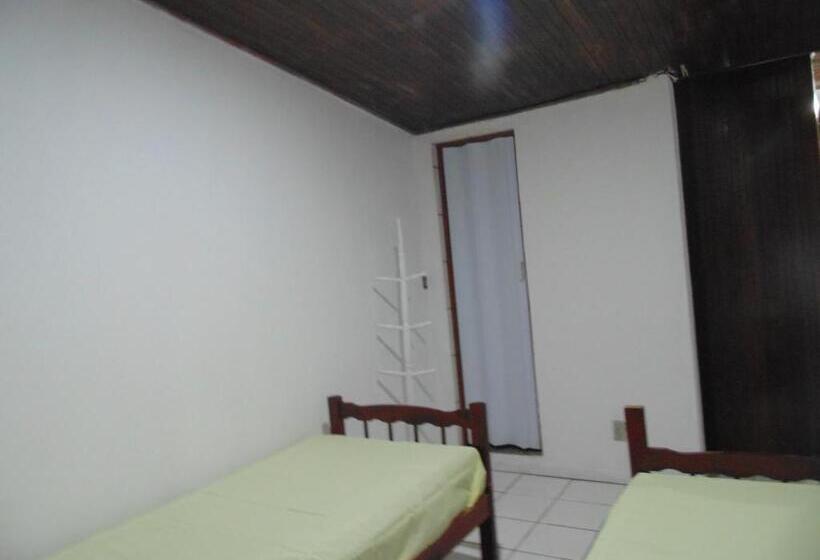 פנסיון Pousada Exalta Turismo