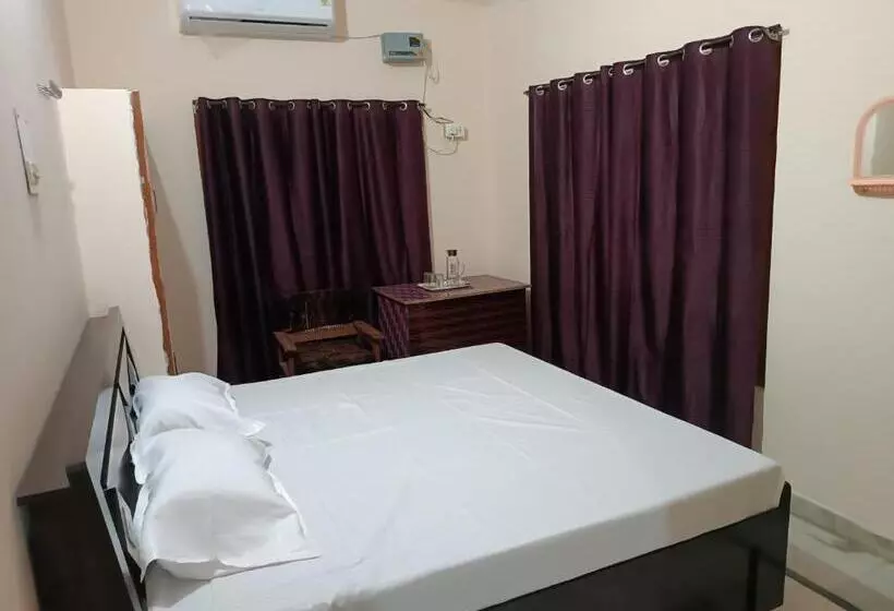 Majatalo Raghuvardham Delux 2 Double Beds