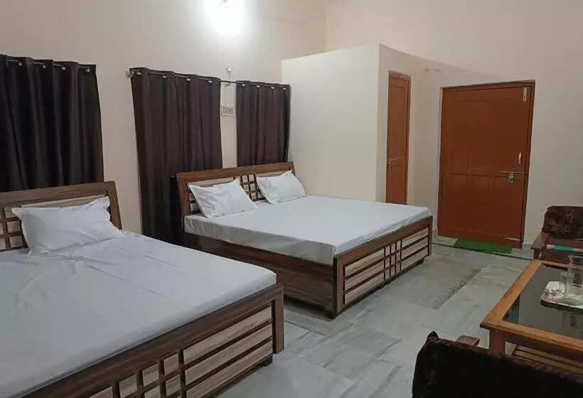 Majatalo Raghuvardham Delux 2 Double Beds