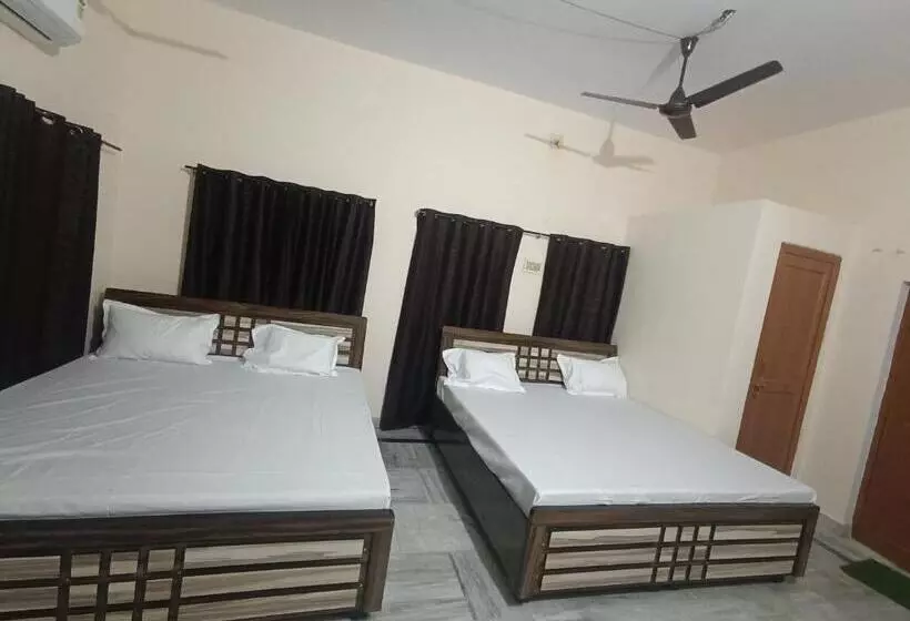 Majatalo Raghuvardham Delux 2 Double Beds
