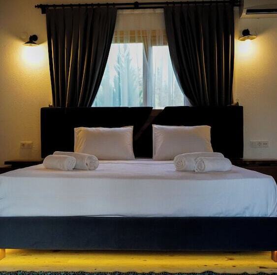 فندق Epicure By Buka