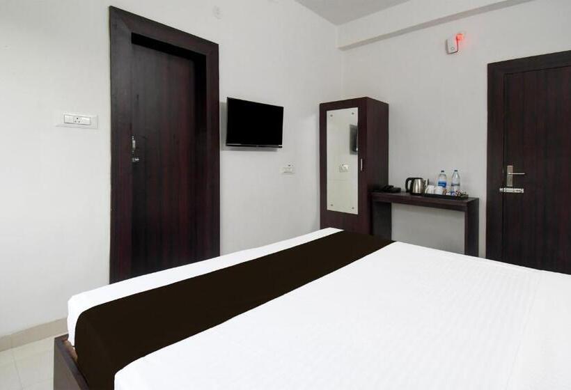 هتل Oyo Silver Line