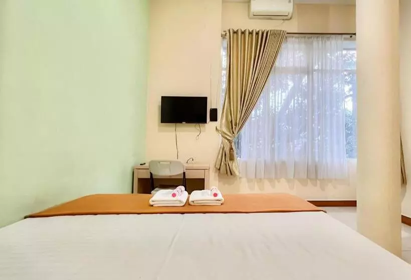 Hotelli Wisma Anggrek Syariah Mitra Reddoorz