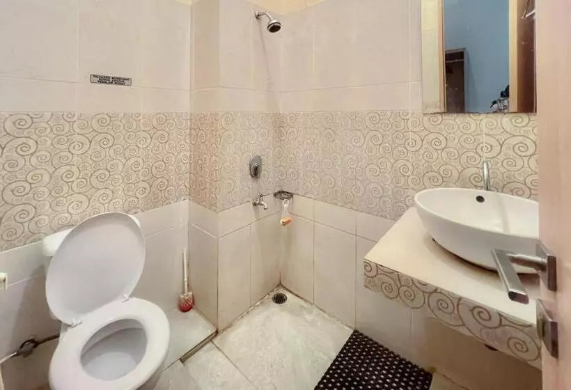 Hotelli Wisma Anggrek Syariah Mitra Reddoorz