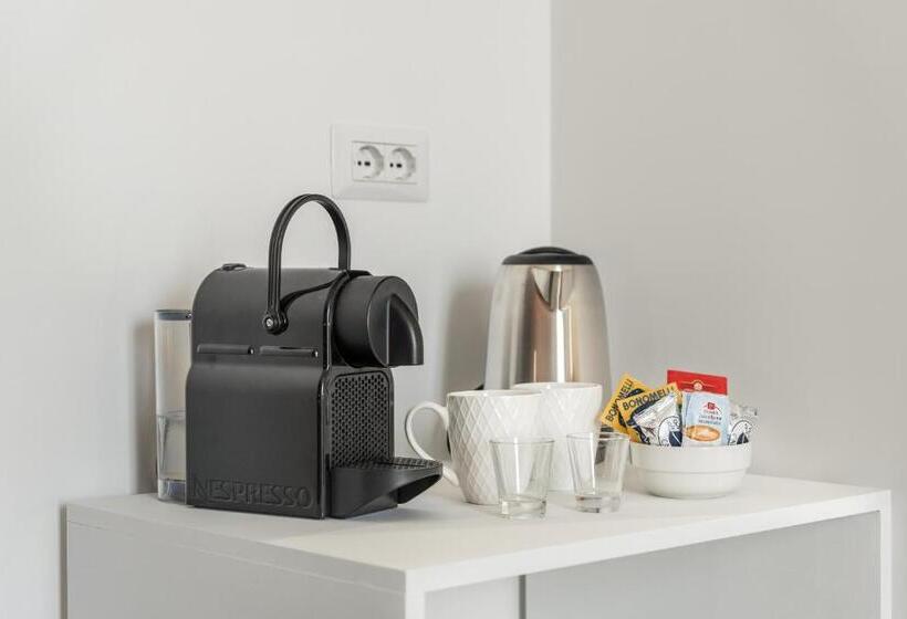 پانسیون Home 501 Guest House   La Spezia