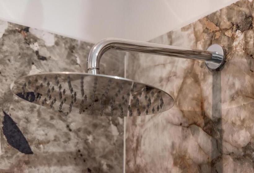 پانسیون Home 501 Guest House   La Spezia