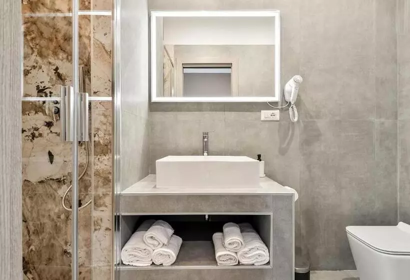 پانسیون Home 501 Guest House   La Spezia