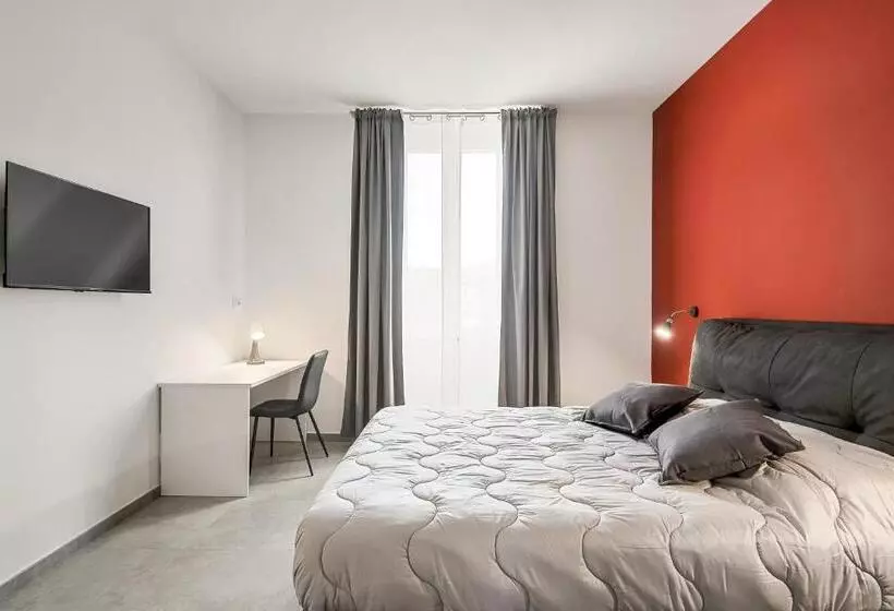 پانسیون Home 501 Guest House   La Spezia