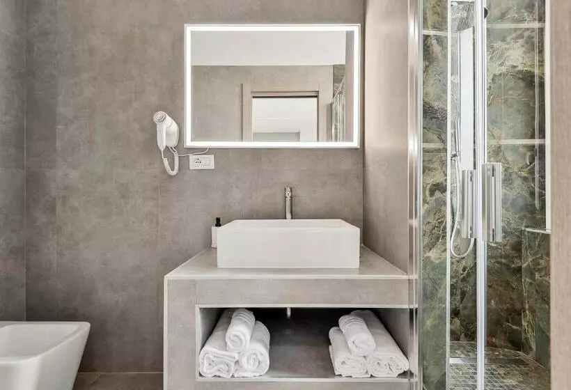 پانسیون Home 501 Guest House   La Spezia