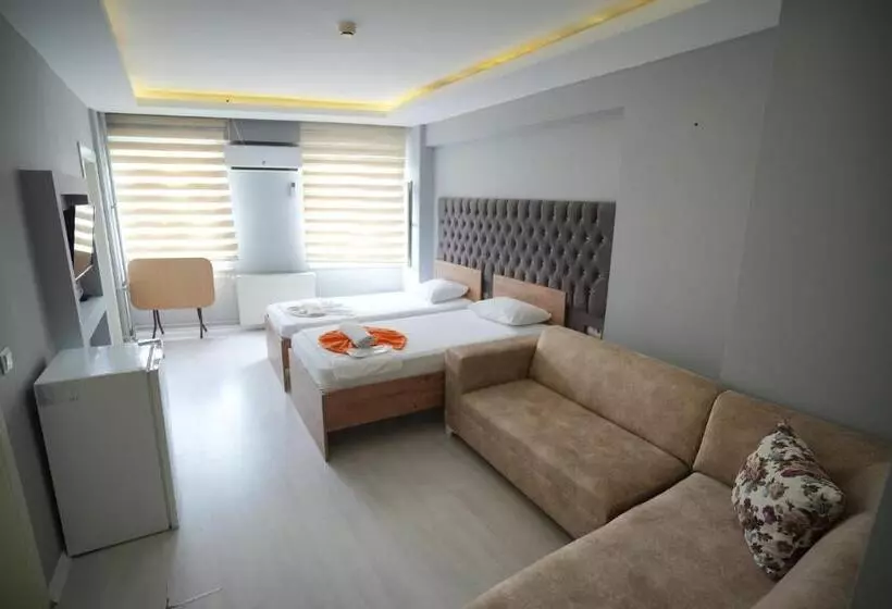 Amazon Suit Otel