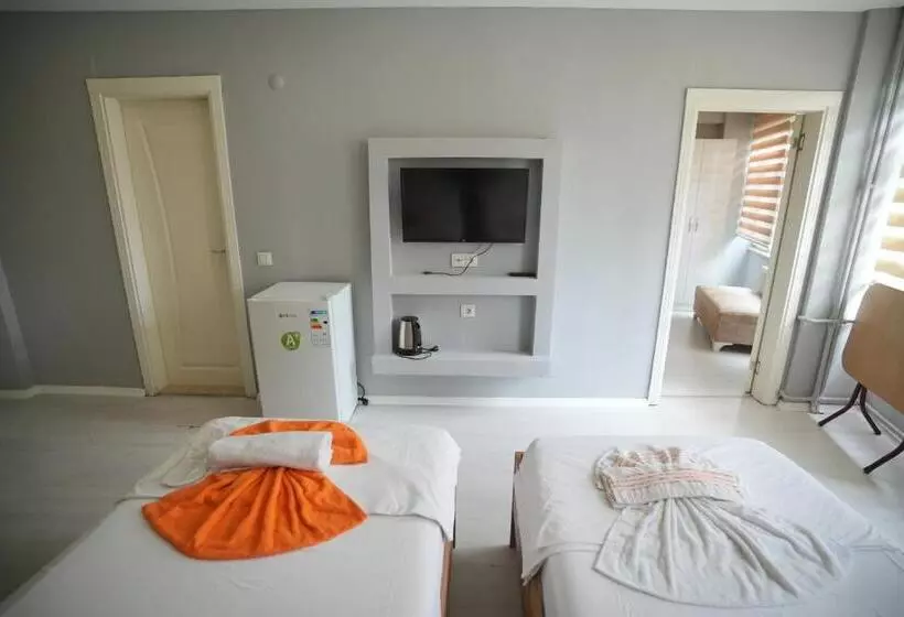 Amazon Suit Otel