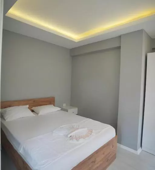 Amazon Suit Otel