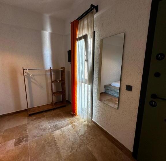 ベッドアンドブレックファースト Elm