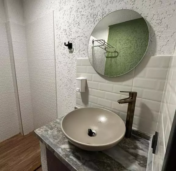 Aamiaismajoitus (B&B) Elm