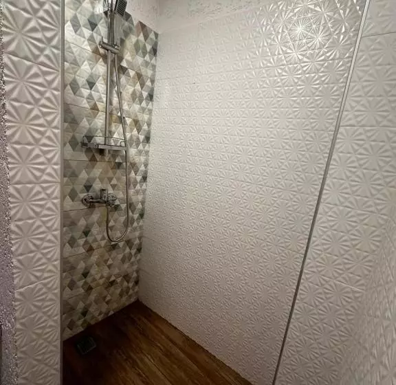 Aamiaismajoitus (B&B) Elm