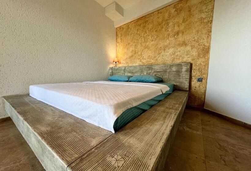 ベッドアンドブレックファースト Elm