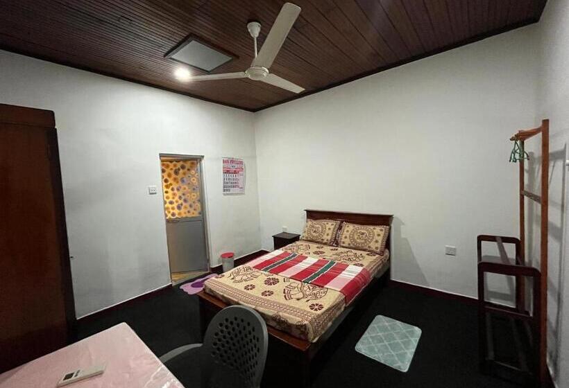 Hotel Coastal Breeze