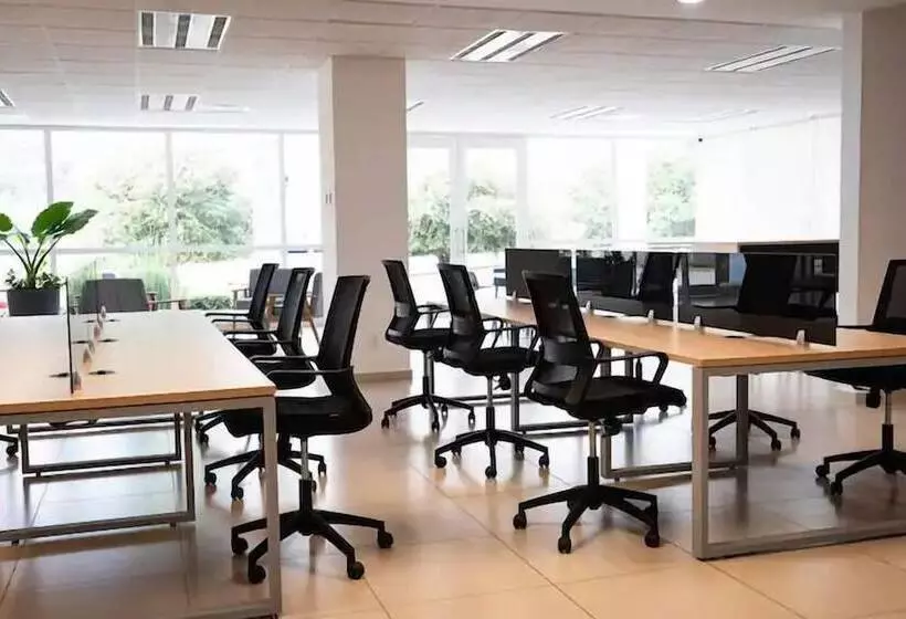 ホテル Core Suites