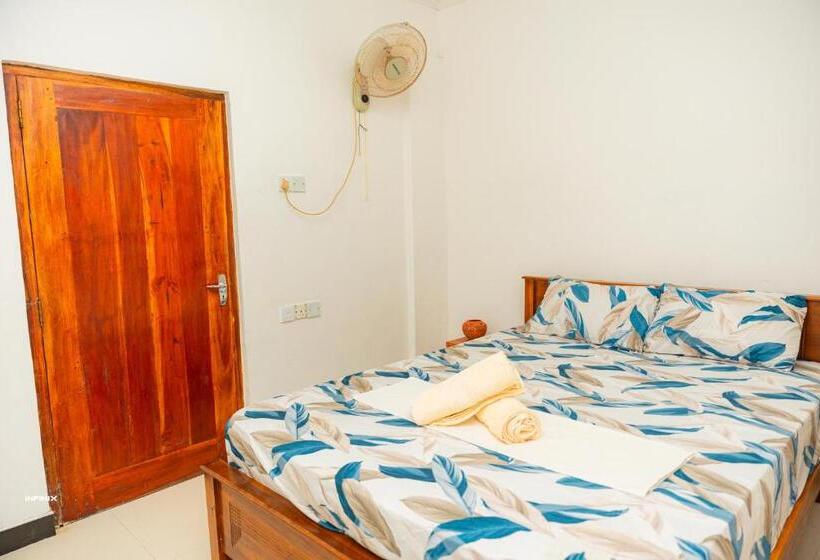 فندق Hanguk Villa Mirissa