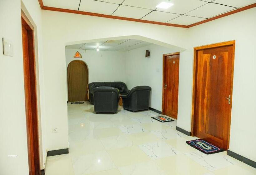 فندق Hanguk Villa Mirissa