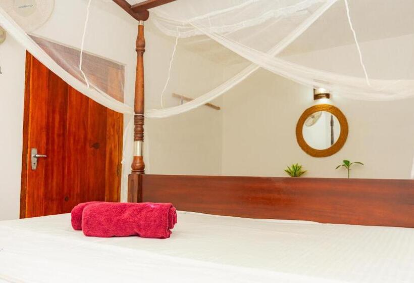 فندق Hanguk Villa Mirissa