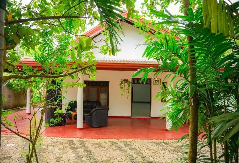 ホテル Hanguk Villa Mirissa