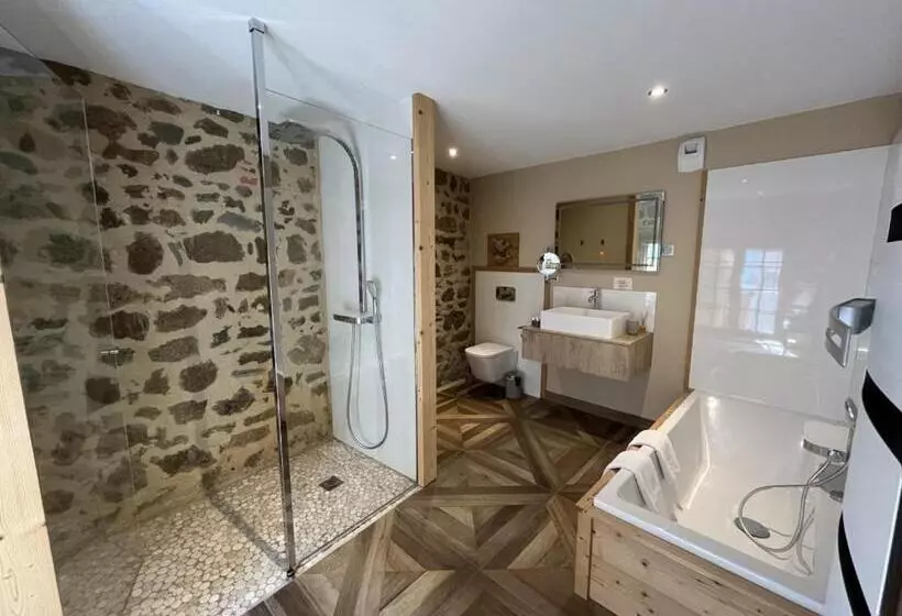 Hotelli Le 19   Suite 19   50m2   Centre Historique   Clim