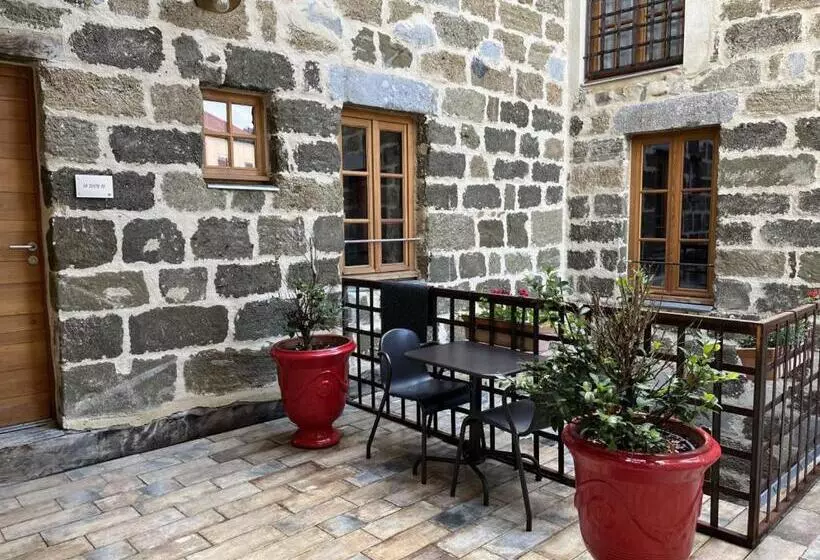 Hotelli Le 19   Suite 19   50m2   Centre Historique   Clim