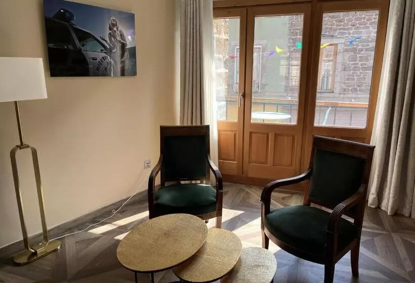 Hotelli Le 19   Suite 19   50m2   Centre Historique   Clim