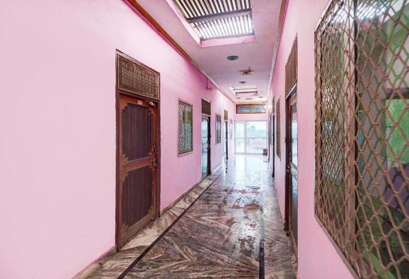 호텔 O C. P Palace