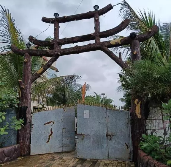 ホテル Shree Farm Badlapur