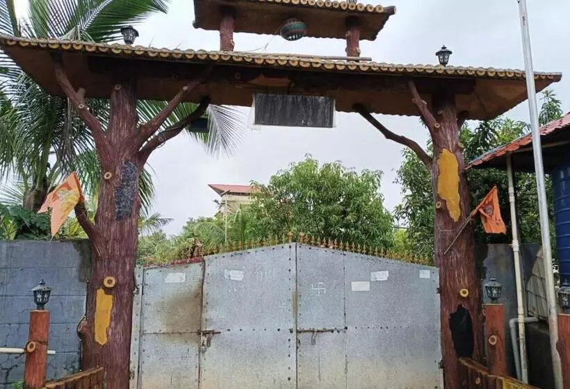 ホテル Shree Farm Badlapur