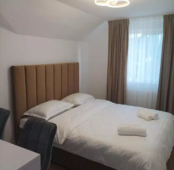 Majatalo Casa Taramului