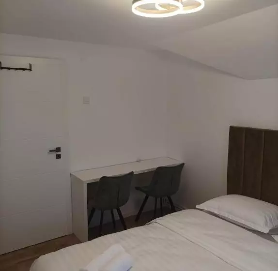 Majatalo Casa Taramului