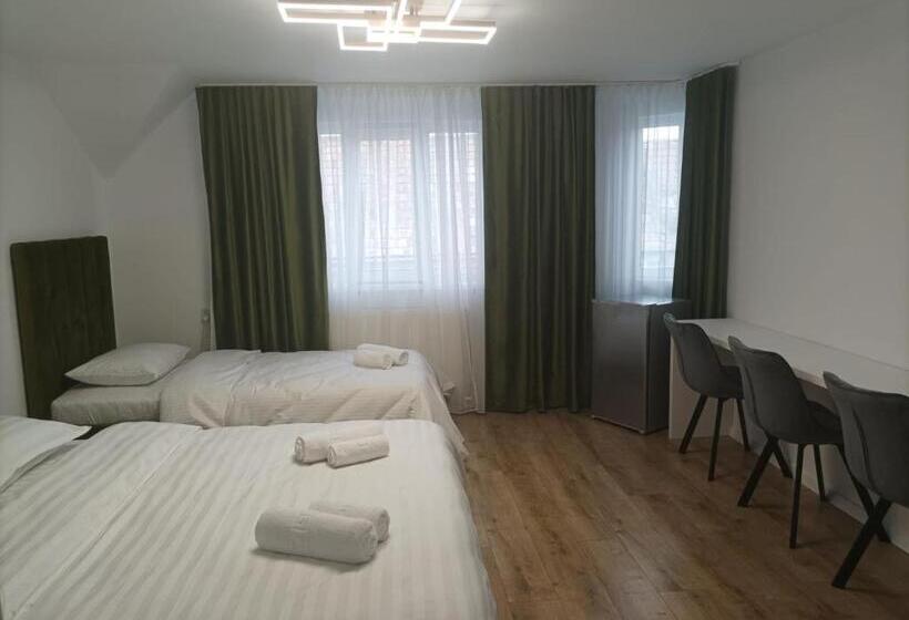 Pensão Casa Taramului