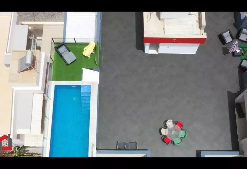 پانسیون Guest House Lina Elisa