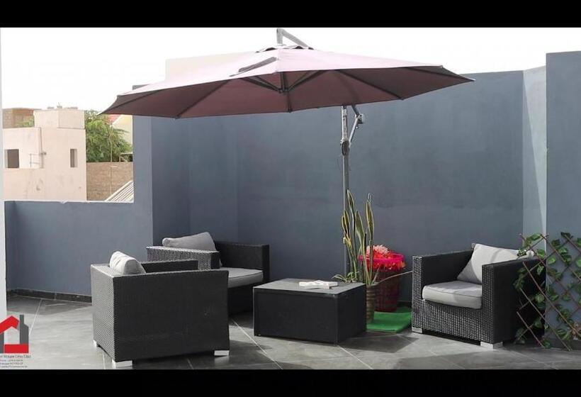 پانسیون Guest House Lina Elisa