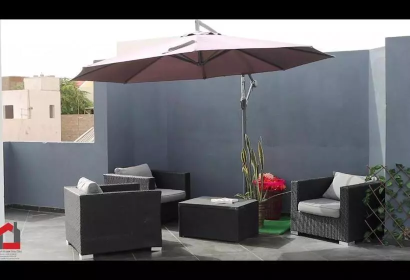 پانسیون Guest House Lina Elisa