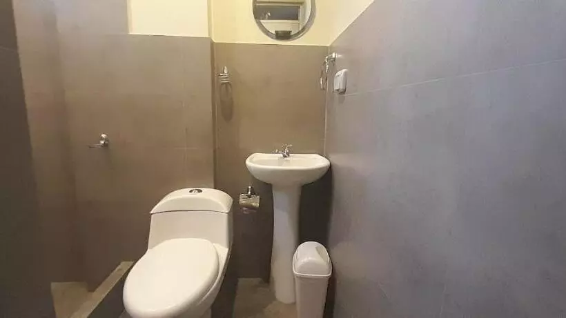 ペンション Hostal Bigbang