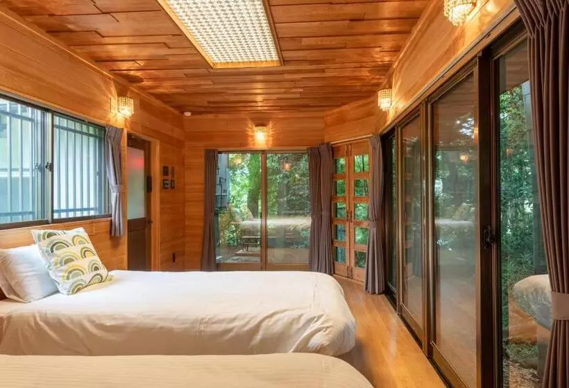 Majatalo 掬水 Kikusui