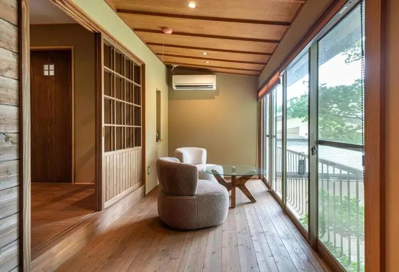 Majatalo 掬水 Kikusui